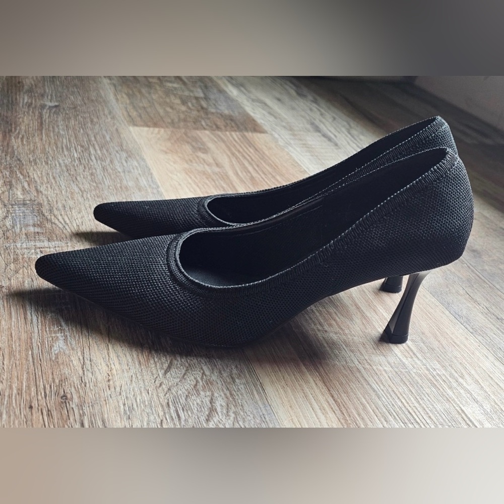 COSY ISLAND EternalPace Minimalist Stiletto Heeled Pumps Sz. 8 Like New - Picture 4 of 8